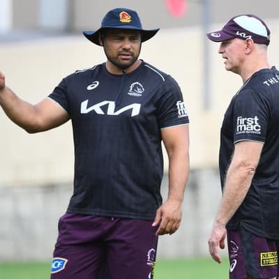 Te'o quits Broncos after Maguire fracture