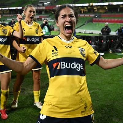 Mariners deliver hammer blow to Phoenix's title hopes