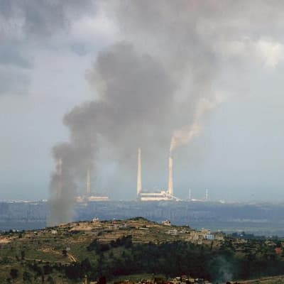 Trump extends deadline for striking Iran's power plants