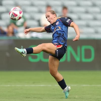 Sydney clinch vital derby win, Newcastle beat United