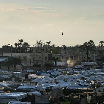 Israeli army kills three men in Gaza Strip, medics say