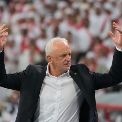 Arnold out to conquer toughest job, end World Cup pain