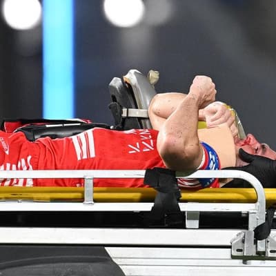 Flanagan leaves hospital, Eels gun out for two months