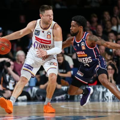 36ers coach Wells denies Goorjian disrespect accusation