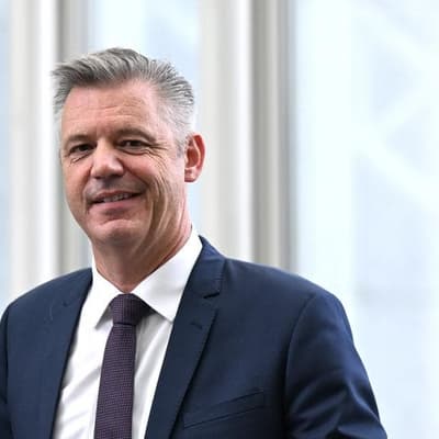 Warburton exits Supercars CEO role after nine months