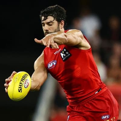 Petracca 'shame' as revitalised Dees eye red-hot Suns