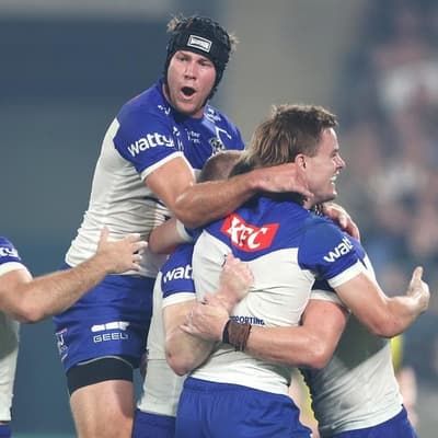 Bulldogs boilover ends Penrith's perfect start