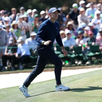 'It's easier': roaring Rory fires Masters warning shot
