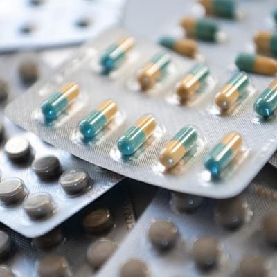 Australians skipping, delaying medicines due to price