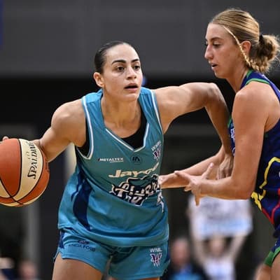 'Shocked': more Aussie stars ink new WNBA contracts