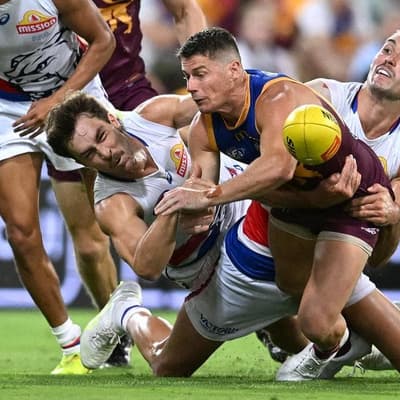 Lions veteran sidelined again, Eagles recruit tears ACL