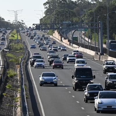 Unions lobby to unlock fuel cap for workers who drive