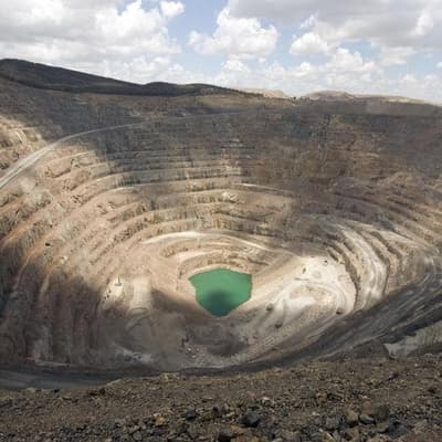Earthquake near major gold mine 'like an explosion'