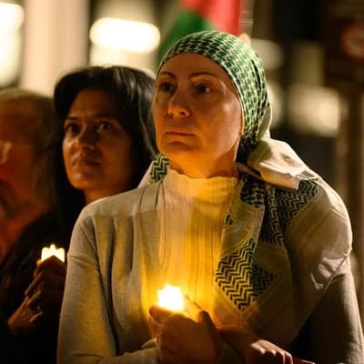 'Lebanon deserves peace': Australia urged to act