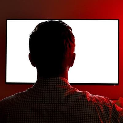 AI yet to boom with Boomers but young workers trust it