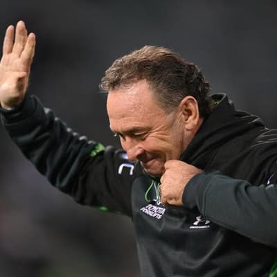 Stuart blasts bunker after calls go against Raiders