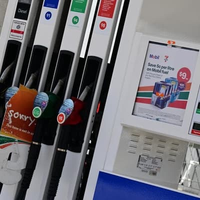 Drivers' fuel spend finally drops as oil channel shuts