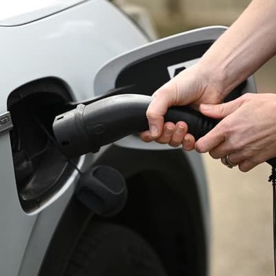 Electric vehicle batteries could spark recycling market