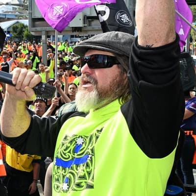 Make or break: firm forced to 'pander to union boss'