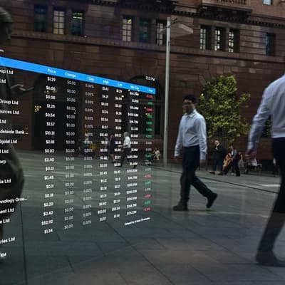 Aussie shares fall as war dims hopes for US rate cuts