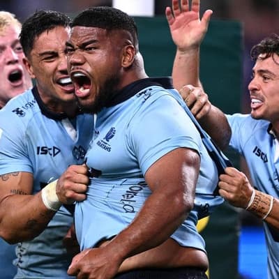 Reds' No.10 woes, Tahs prepare for 'different beast'