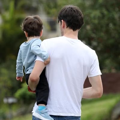 Fatherhood hailed as intervention point in men's health