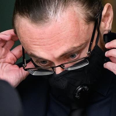 'Sinister, threatening, vulgar': jail for sextortion