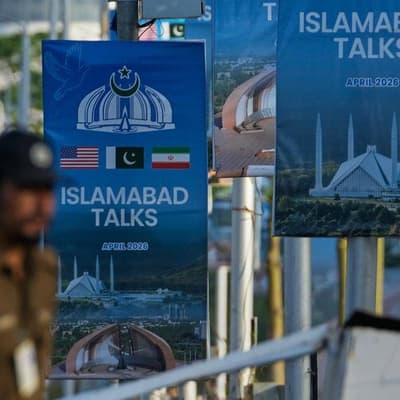 US envoys go to Pakistan, but Iran says no direct talks