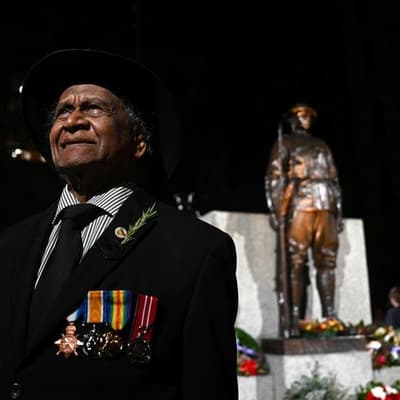 Right-wing activists ejected for Anzac ceremony heckles