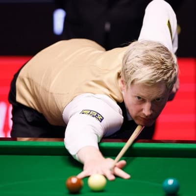 Touch of yellow aids Aussie snooker ace at the Crucible