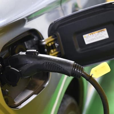 'Like charging a phone': $1.5m boost for EV network