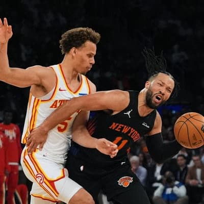 Daniels' Hawks on the ropes as Knicks cut loose