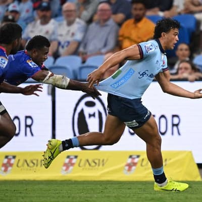 Code-hoppers Suaalii, Lomax to clash on Super stage