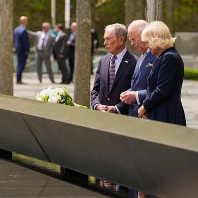 King commemorates 9/11 victims in New York visit
