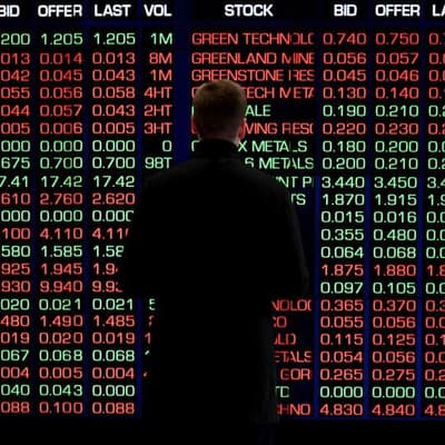 Aussie shares slip as brent crude hits new wartime high