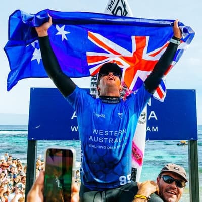 'Love that stuff': Aussie surf champ laps up WSL drama