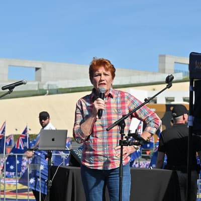 Pauline Hanson hugger misidentified as neo-Nazi