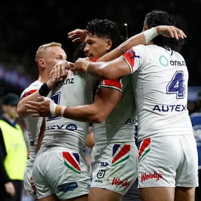 Warriors overcome Eels and make big halves call