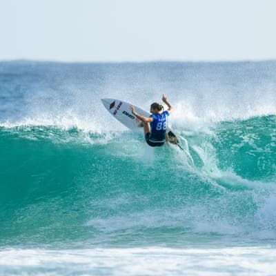 A barrel of fun as Gilmore stars at Snapper Rocks