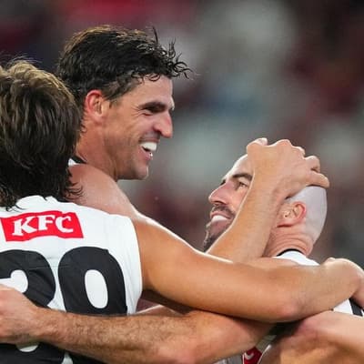 Pies back record-breaker Pendlebury's golden guernsey