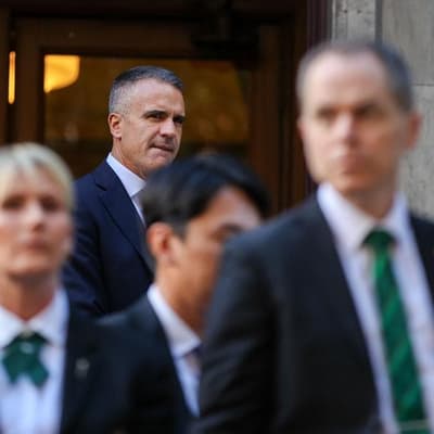 Party leader flies in for debut from One Nation's MPs