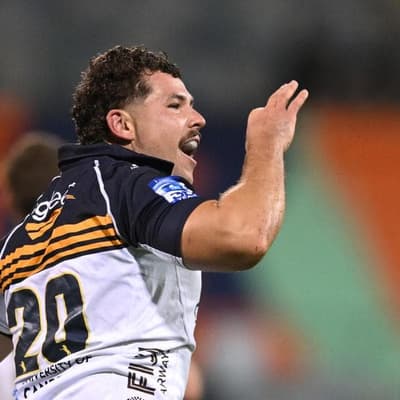 From electrician to rugby hero: Mickelson's dream debut