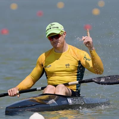 Sprint paddlers open World Cup campaign in style
