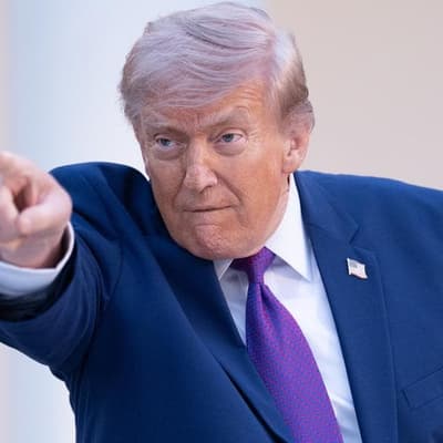 Peace deal hopes fade after Trump rejects Iran reply