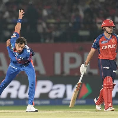 Ponting's Punjab in freefall as Aussie bowlers pounded