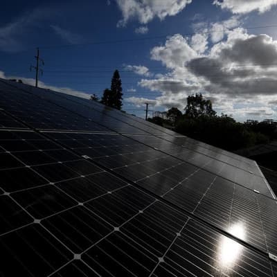 Budget lacks energy for big renewable project reforms