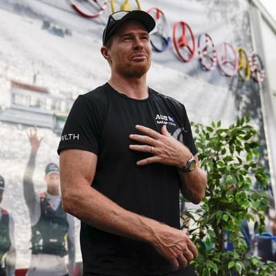 Australia ends exile to mount America's Cup challenge