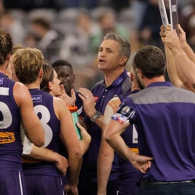 Dockers coach not thinking of record - just Bombers