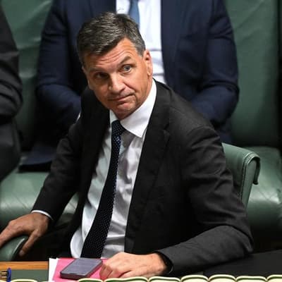 Taylor faces 'strategic error' in seizing on migration