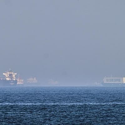 Attacks on ship near strait as Trump, Xi discuss Iran